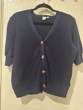 GAP Women's Navy Short Sleeve Button-Up Cardigan with Buttons
